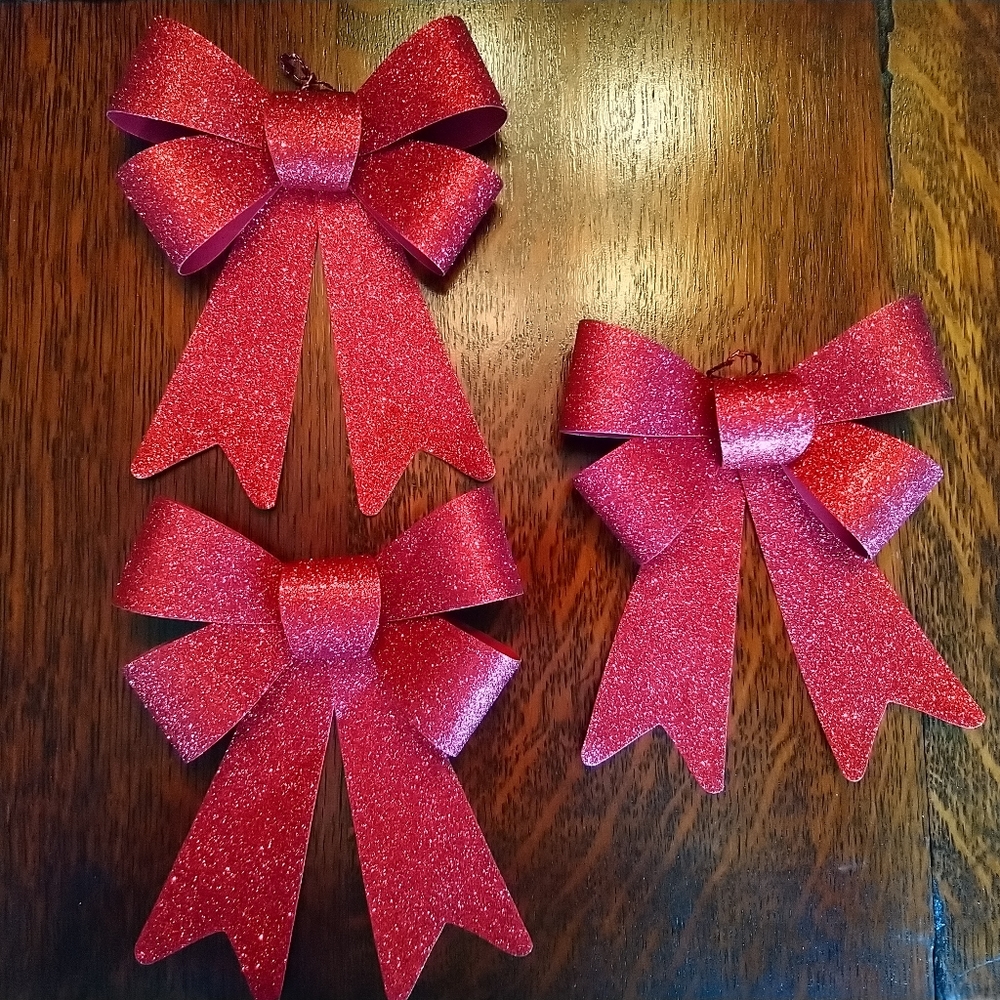 Large glittery Christmas bows